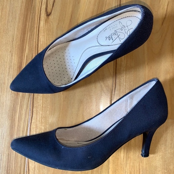 Life Stride Womens Navy Pumps - Picture 2 of 8